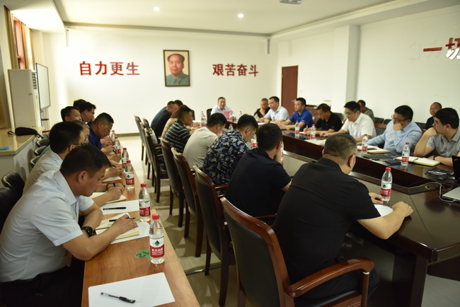 徐工重型備件公司中北大區經銷商交流研討會暨備件促銷會議